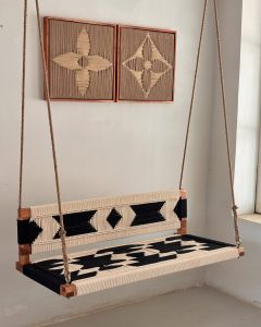 Woven Swing with Backrest Black White